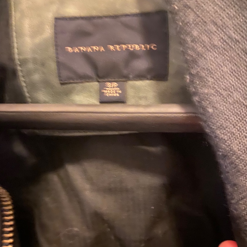Leather jacket - Picture 3 of 3